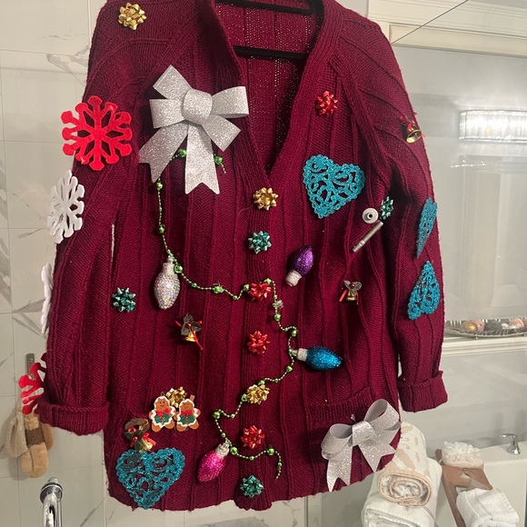 Oh my gosh a home made knit ugly Christmas sweater size large extra large 🎄 - Picture 5 of 17
